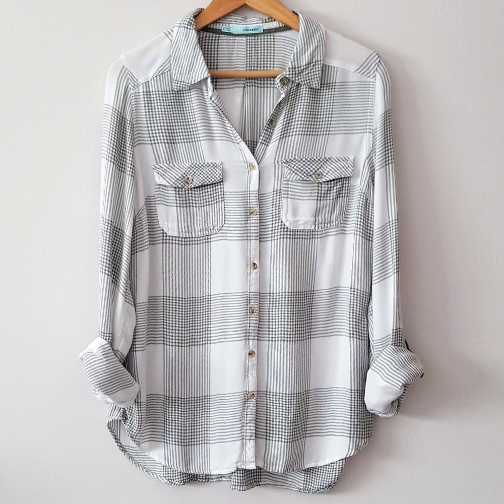 Maurices White and Black Plaid Button-Down Shirt